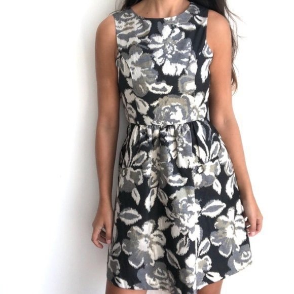 Anthro | Tabitha Floral Metallic Dress Size 0 - Picture 7 of 7